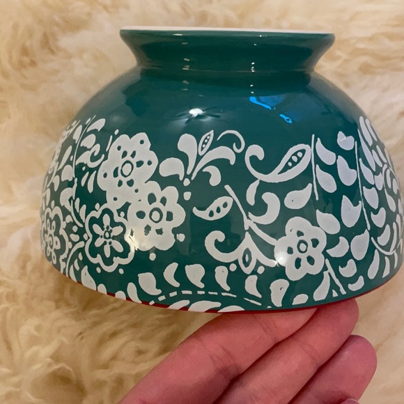 The Pioneer Woman Traveling Vines Bowl - Picture 4 of 4